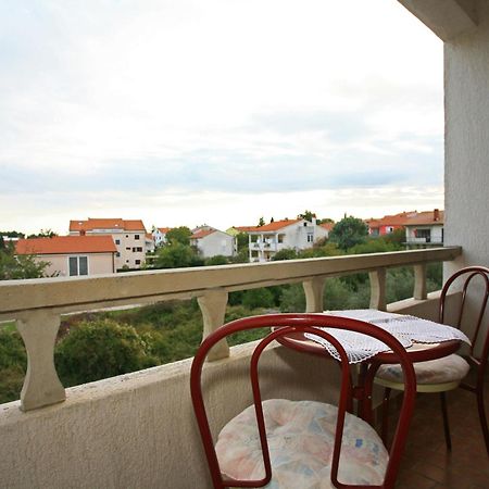 Apartment & Room Dinka, Krk Krk Town Exteriér fotografie